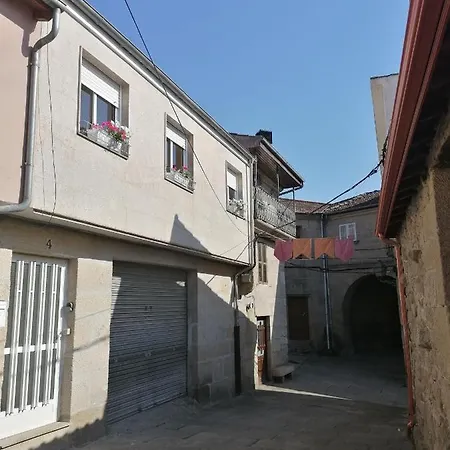 Apartamento Sobreira En Centro Allariz Con Wifi Exterior photo